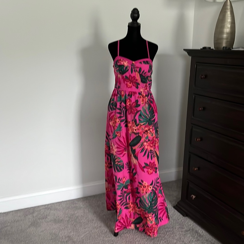 Bright & Tropical Sleeveless Maxi Dress